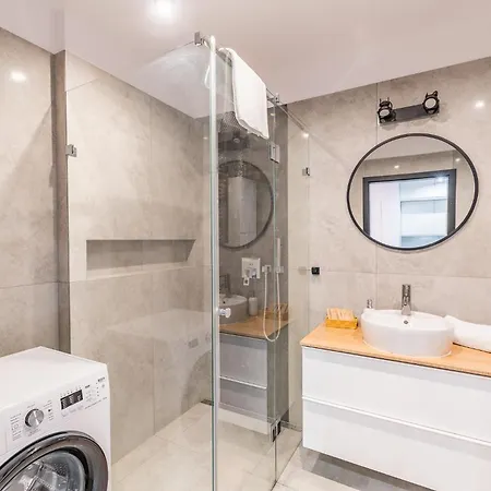 דירה Tauron Arena Modern - Parking And Balcony By Rentujemy