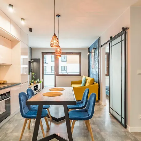 Tauron Arena Modern - Parking And Balcony By Rentujemy דירה קרקוב